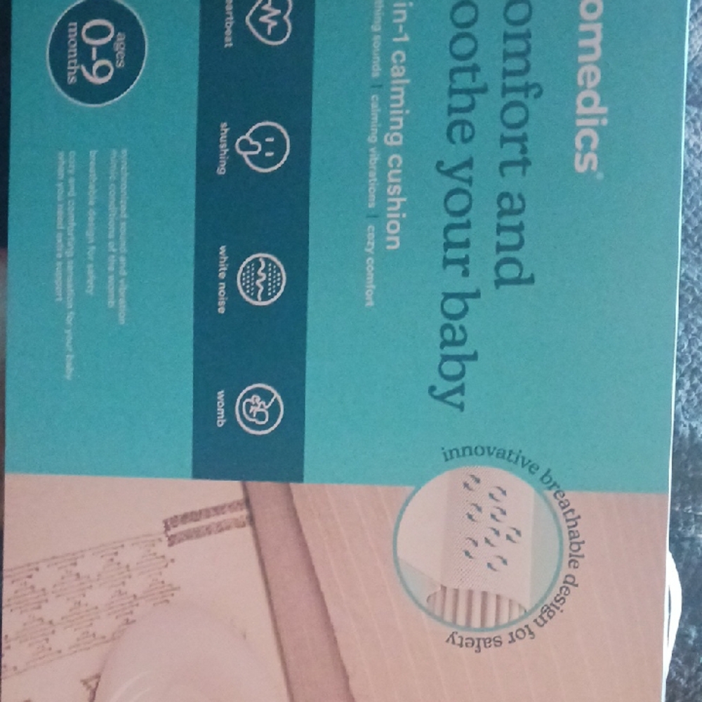 Homedics Calming Baby Cushion in Blue and White